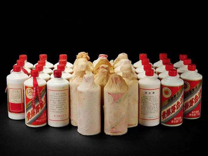 无极老酒回收上门哪里回收(附近上门回收茅台酒）?